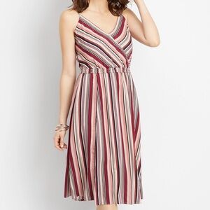 Maurices Women XS Stripe Sleeveless Strappy V-Neck Mid-Length Sundress